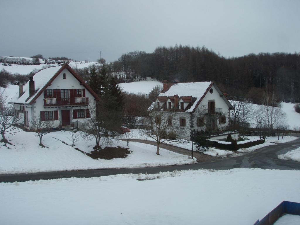 Casa Rural Irugoienea Espinal-Auzperri Екстериор снимка